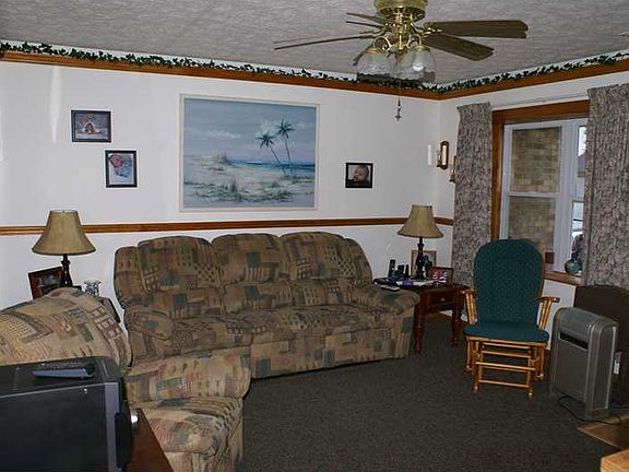 2nd image of 735 Barbara Dr