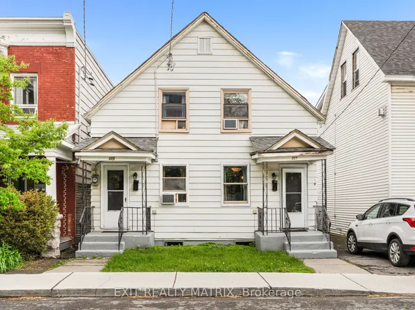237 Guigues Ave #235, Ottawa, ON K1N 5J3