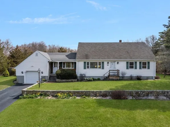 32 Quail Trl, Westport, MA 02790