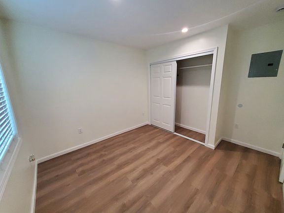 4th image of 3025 Belfast Way #2