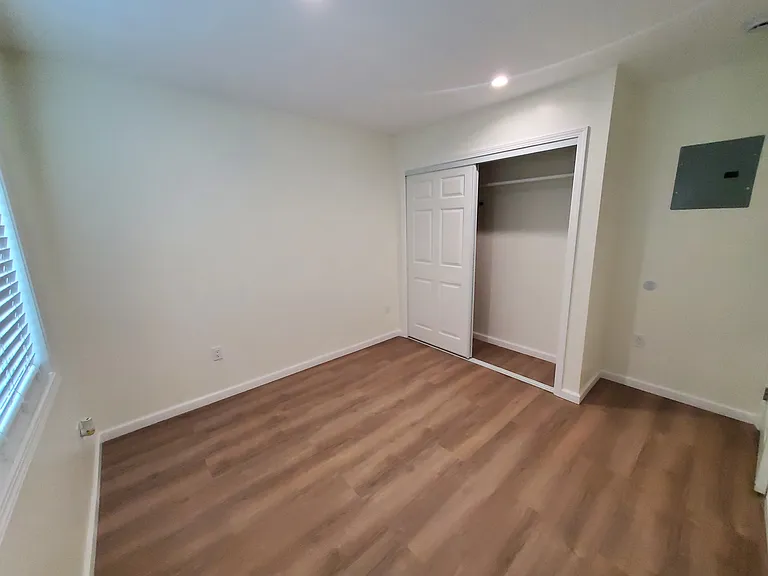 3025 Belfast Way #2 — Photo 4