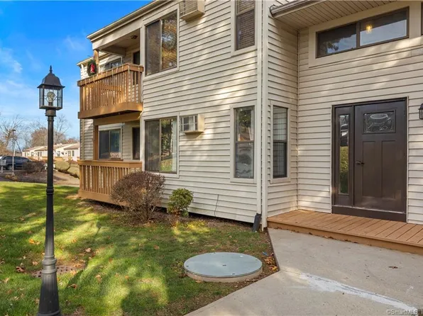 3 Woodland Drive #3, Cromwell, CT 06416