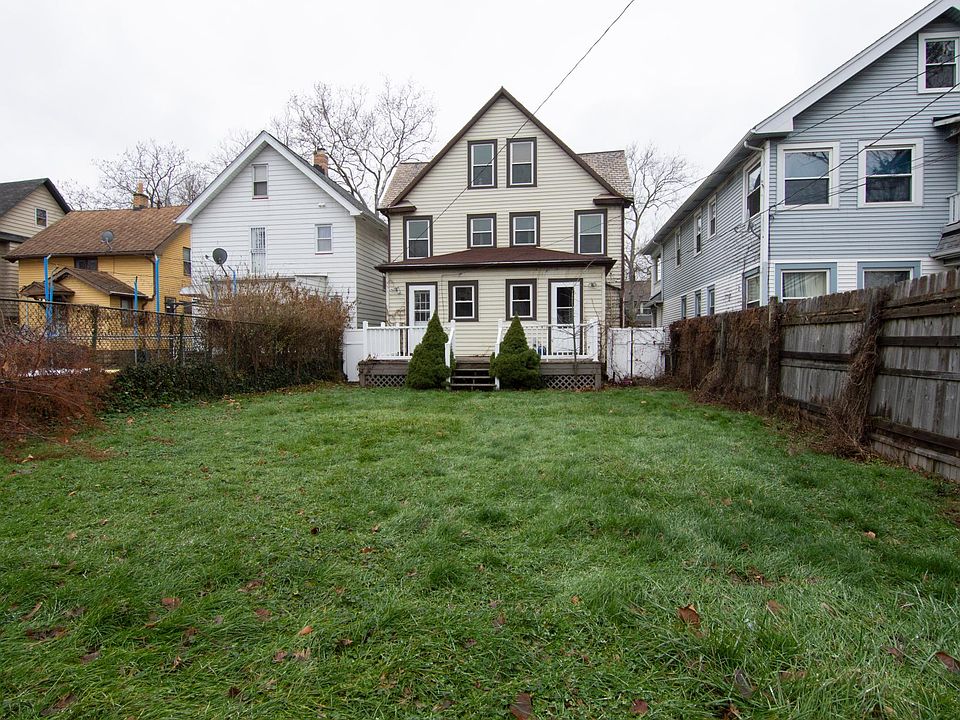 1st image of 1295 W 114th St #1295