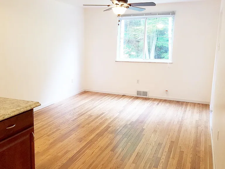 337 Spruce Run Rd #3 — Photo 6