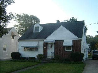 1147 W 40th St, Erie, PA 16509