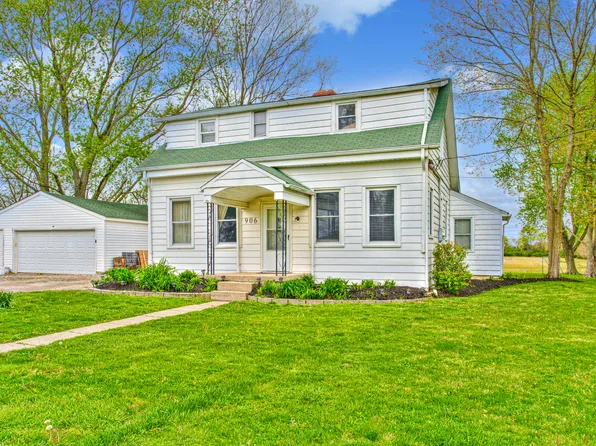 906 W Pierce St, Whitestown, IN 46075
