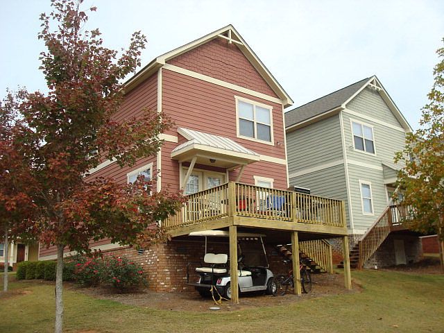 2nd image of 100 Davis St Unit 37