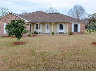 2100 Ory Dr, Brusly, LA 70719