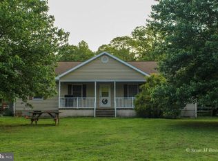 301 Hickory Ln, Chestertown, MD 21620