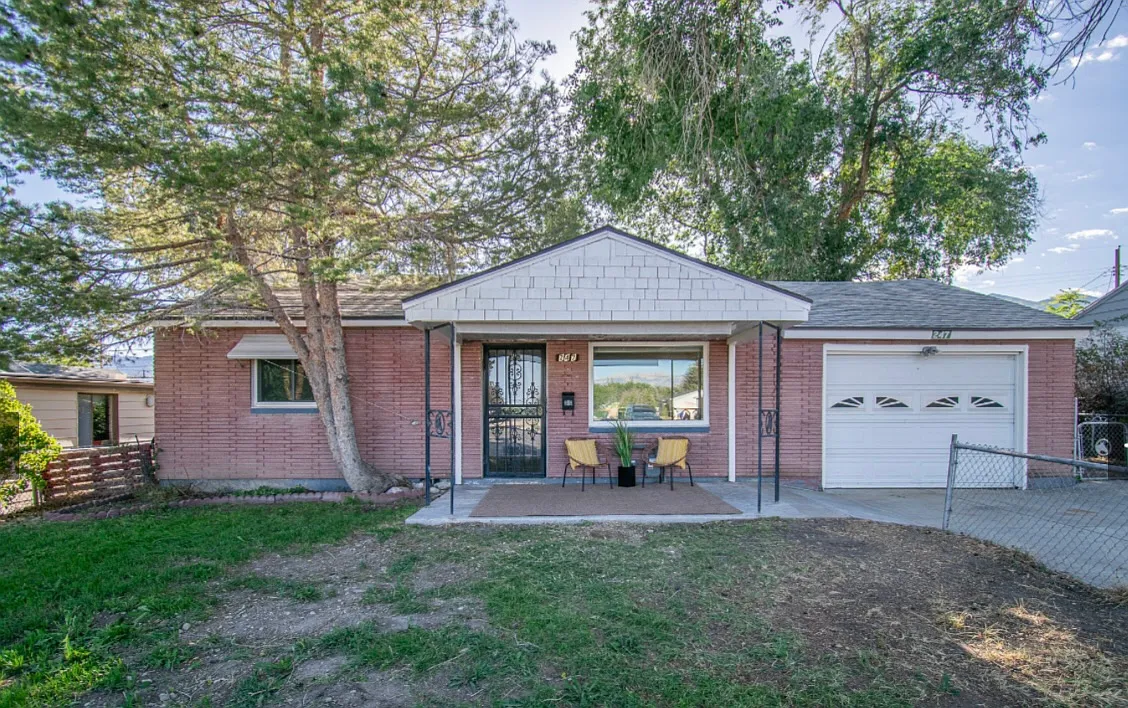 247 S. 360 W. - SC - 1 — Photo 1