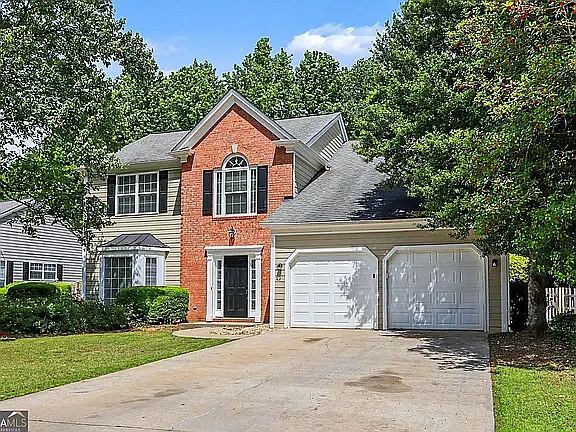 4 bed, 2.5 bath, 2106 sqft, $2,950 — Photo 2