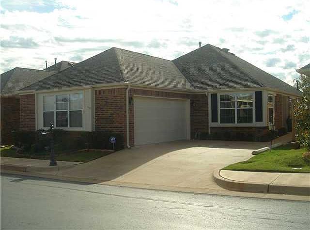 1st image of 6804 NW 134th Ter