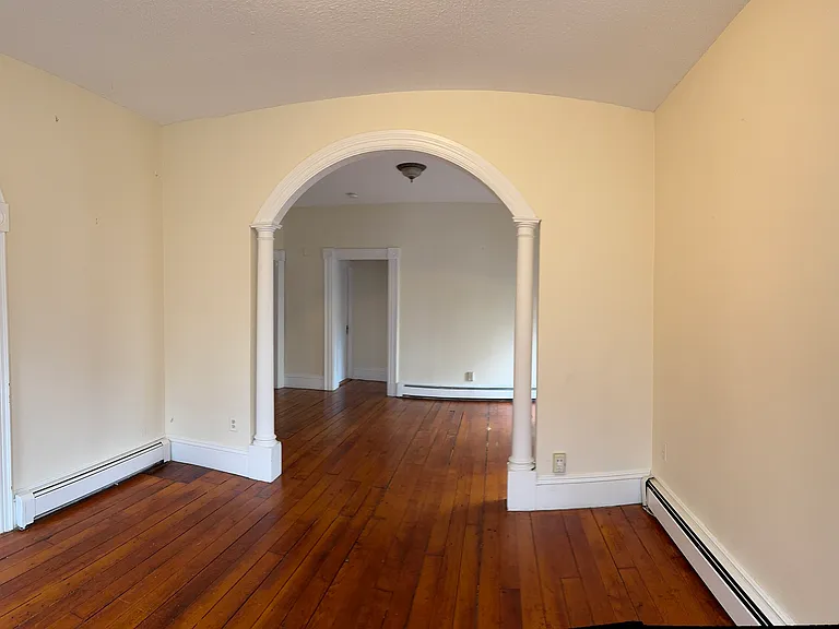 118 Franklin St #1 — Photo 10