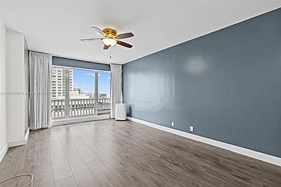 5th image of 4020 Galt Ocean Dr APT 1804