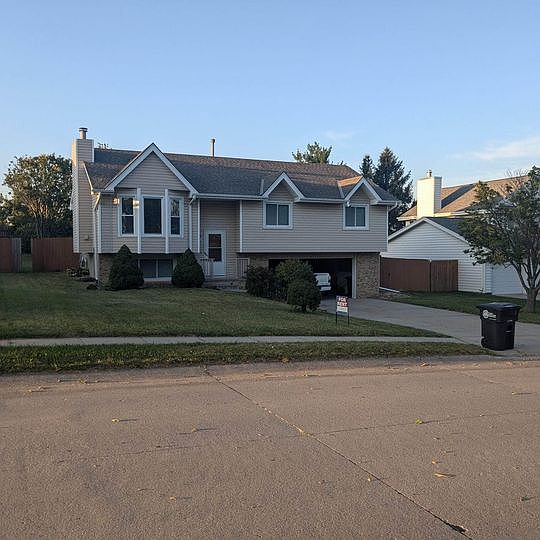 1st image of 15102 Dayton St
