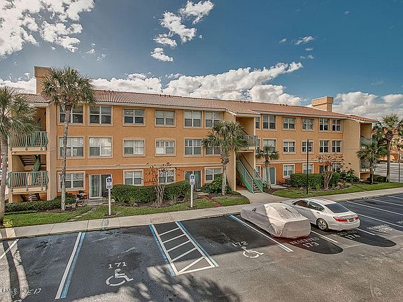 2nd image of 100 Laguna Villas Blvd #G-34