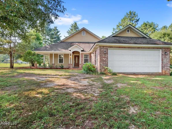 3121 Basin Refuge Rd, Lucedale, MS 39452