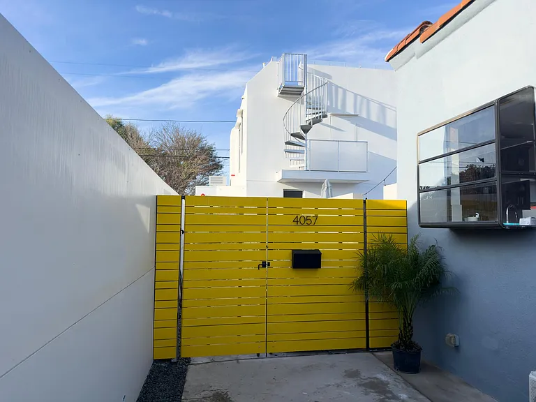 The private entrance.