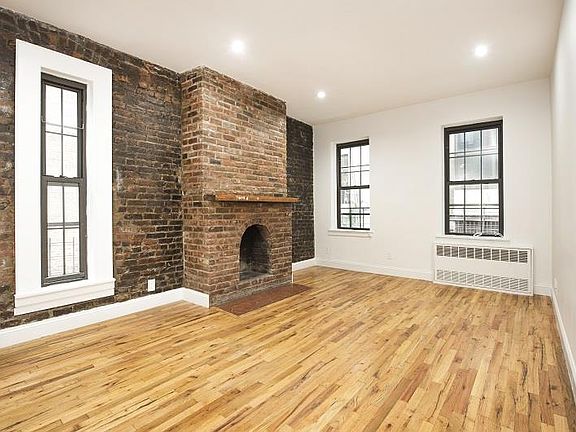 2nd image of 255 W 22nd St APT 3C