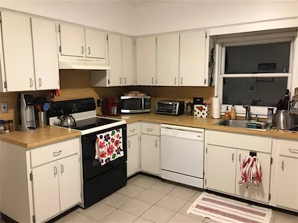 19 Miller Ave, Cambridge, MA