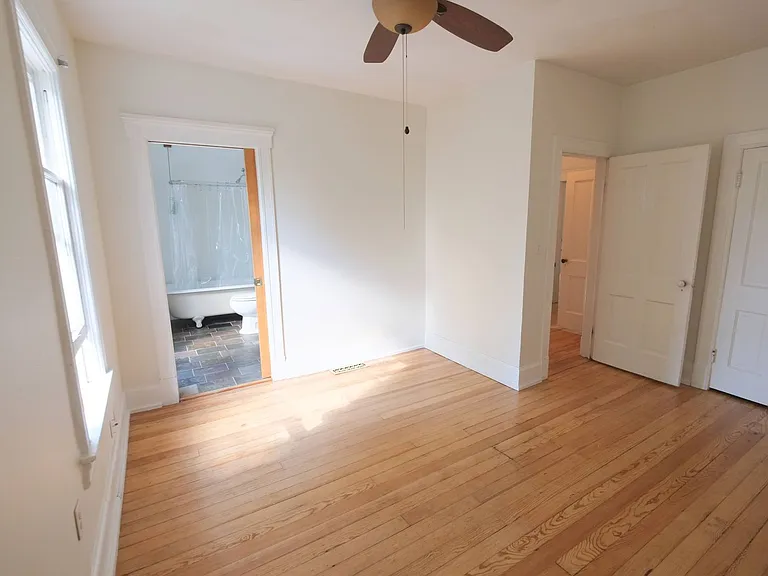 1535 N Saint Paul St — Photo 19