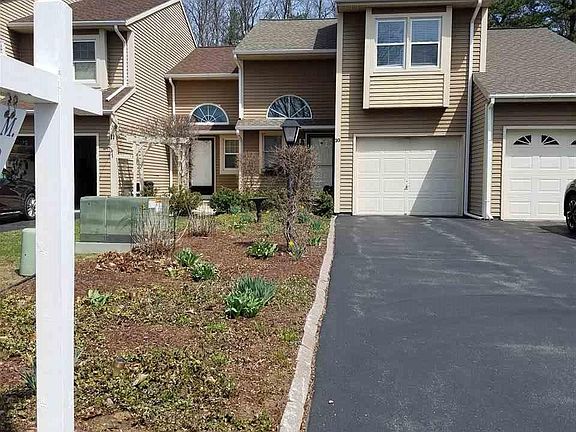 2nd image of 10 Wilan Ln