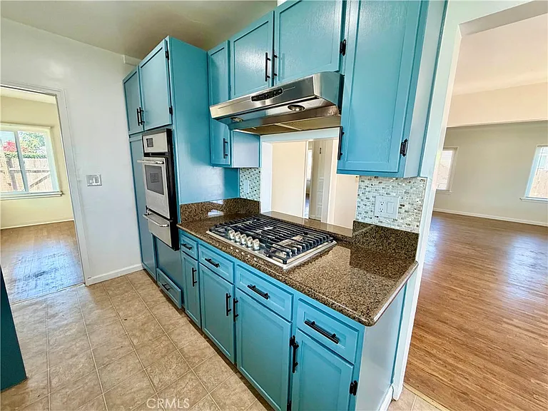 3011 Delta Ave — Photo 10