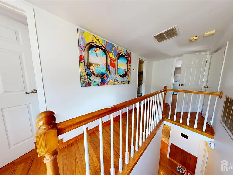 22 Wilson Ave — Photo 20