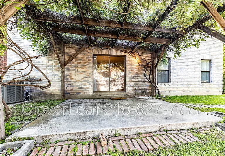 7426 Rainfall Park — Photo 41