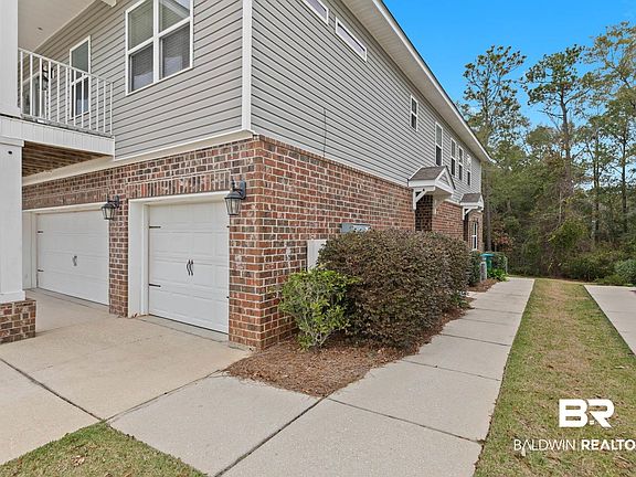 5th image of 6877 Spaniel Dr #A