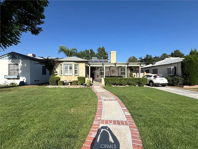 2743 N Stoddard Ave — Photo 4