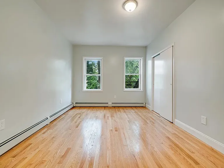 135 Hopkins Ave #9 — Photo 3