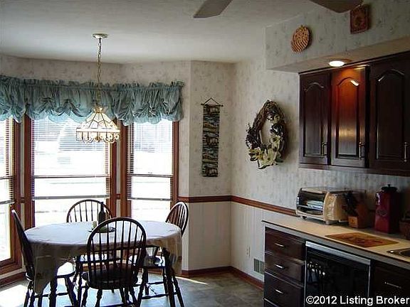 4th image of 3516 Westwood Farms Dr