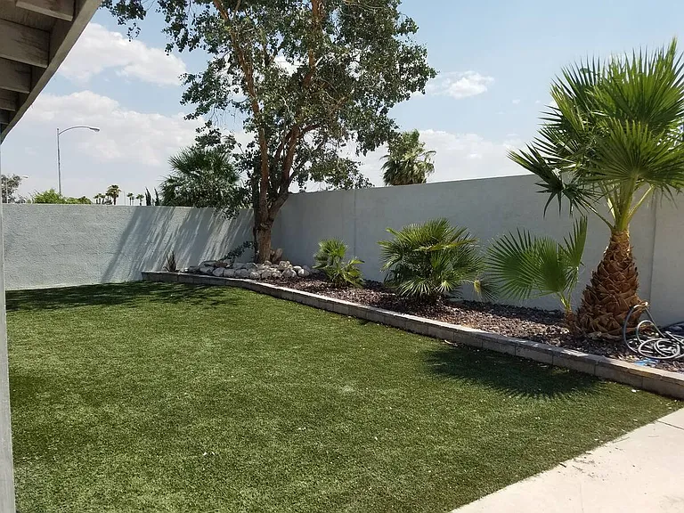 Carrera Dr — Photo 12
