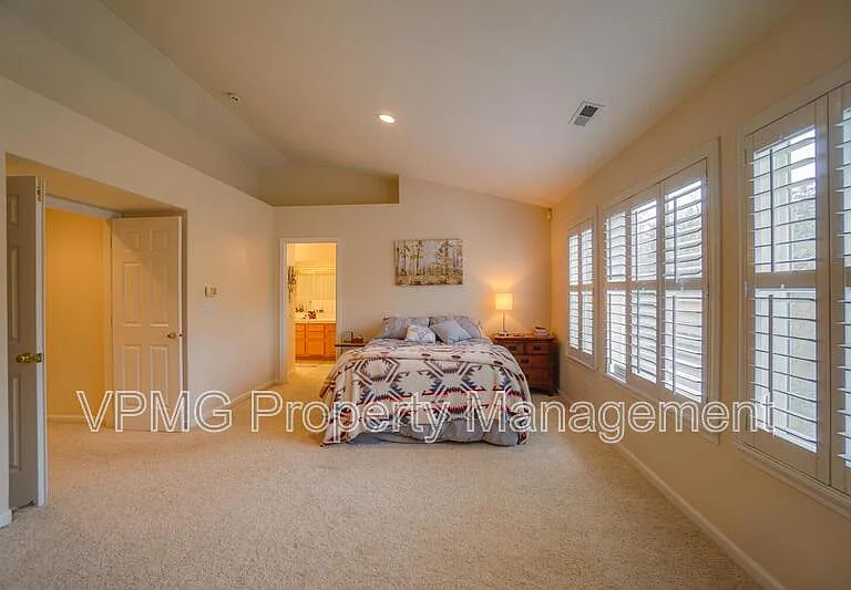 1810 SE 112th Pl — Photo 27