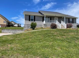 31 Primrose Ct, Chuckey, TN 37641