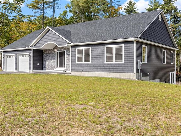 3rd image of 114 Green Acres Drive
