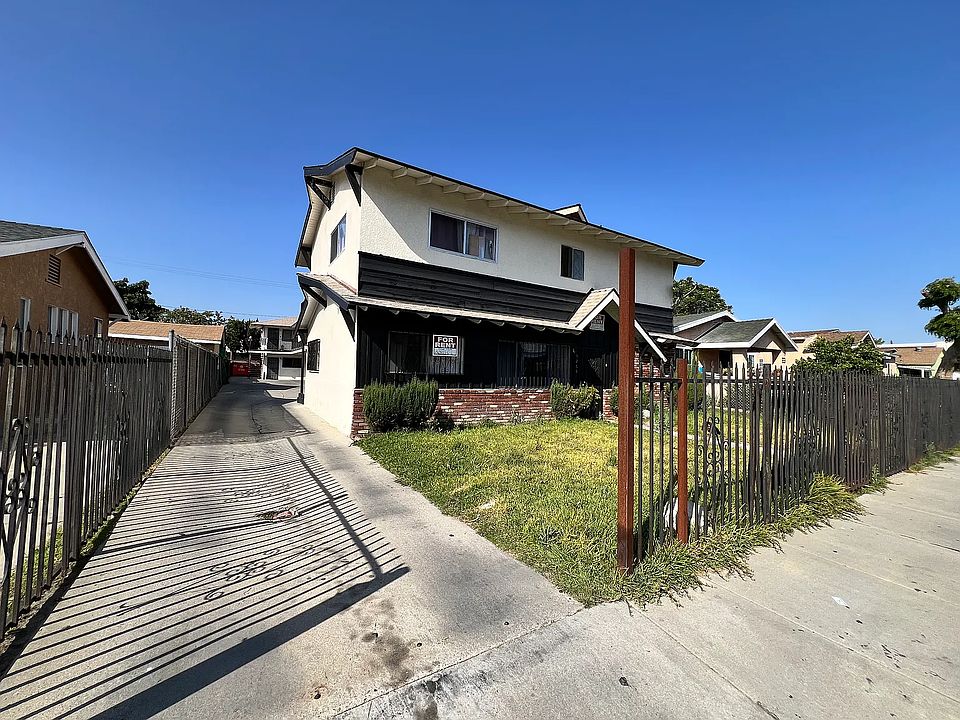 1st image of 3263 Carlin Ave #D