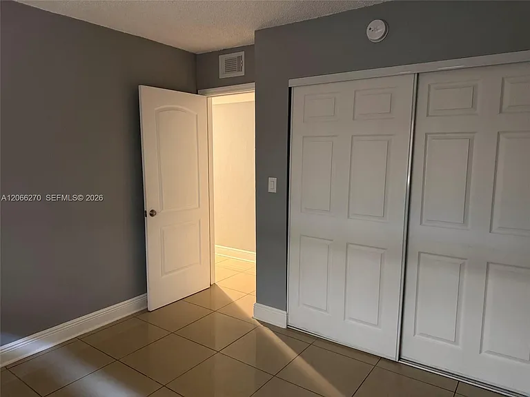 1516 SW 5th Pl #1-4 — Photo 13