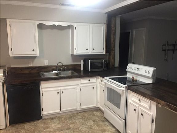 2nd image of 731 Quinette Dr