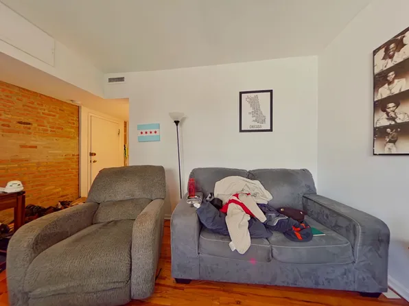 Belmont-Orchard, 701 W Belmont Ave APT 2W, Chicago, IL 60657