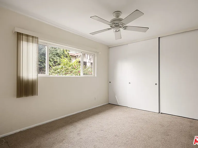 161 W Channel Rd #5 — Photo 19