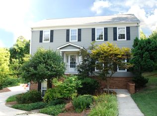 122 Chesney Glen Dr, Matthews, NC 28105