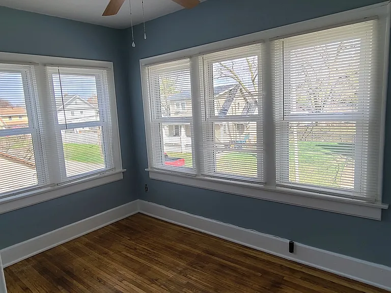 274 E Hinman Ave — Photo 6