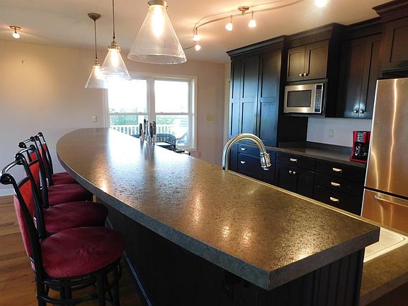 3rd image of 2405 Hicks Pike