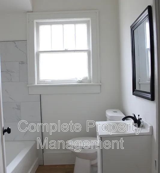1412 Alabama Ave SW — Photo 8