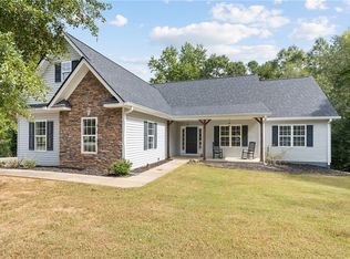 4836 Thunder River Dr, Gainesville, GA 30506