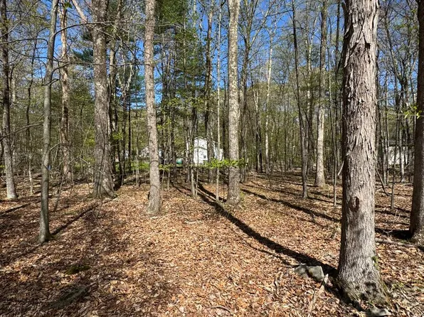 Charles Folly Rd #218, Bartonsville, PA 18321