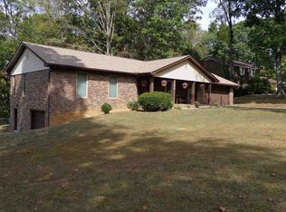 1224 Stonewall Jackson Dr, Dandridge, TN 37725