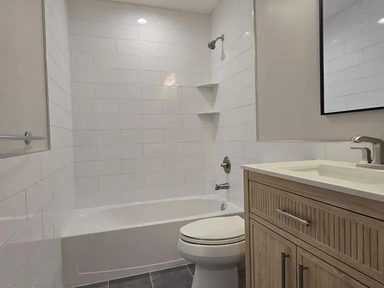313 Winthrop Dr — Photo 17